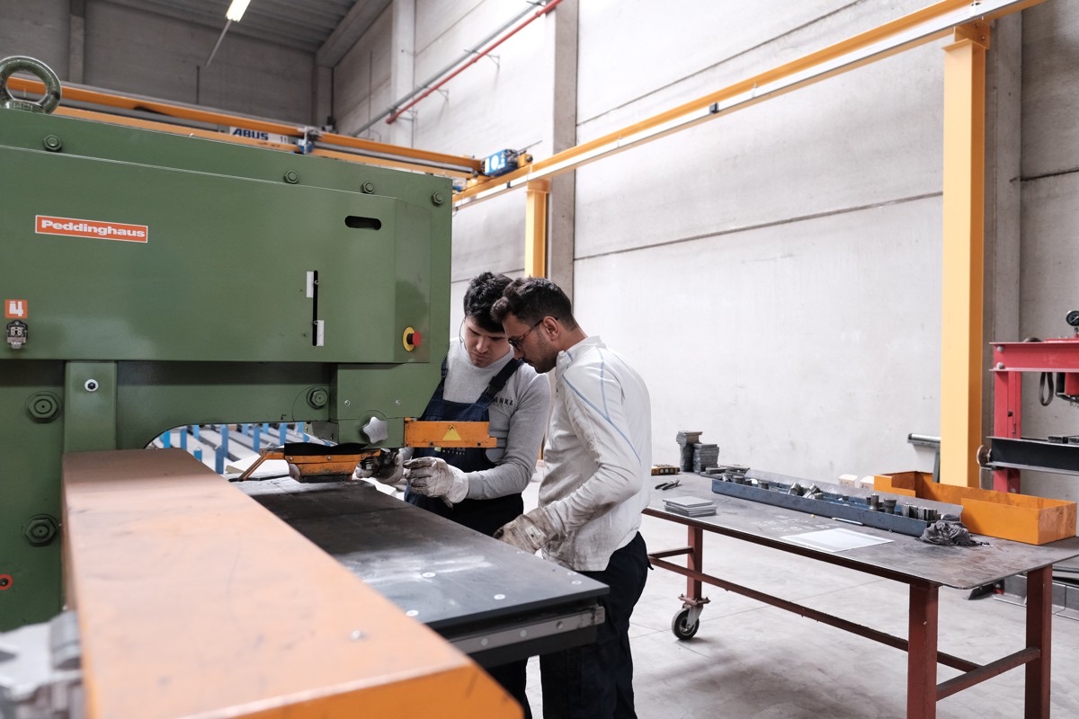 Samen aan de machine
